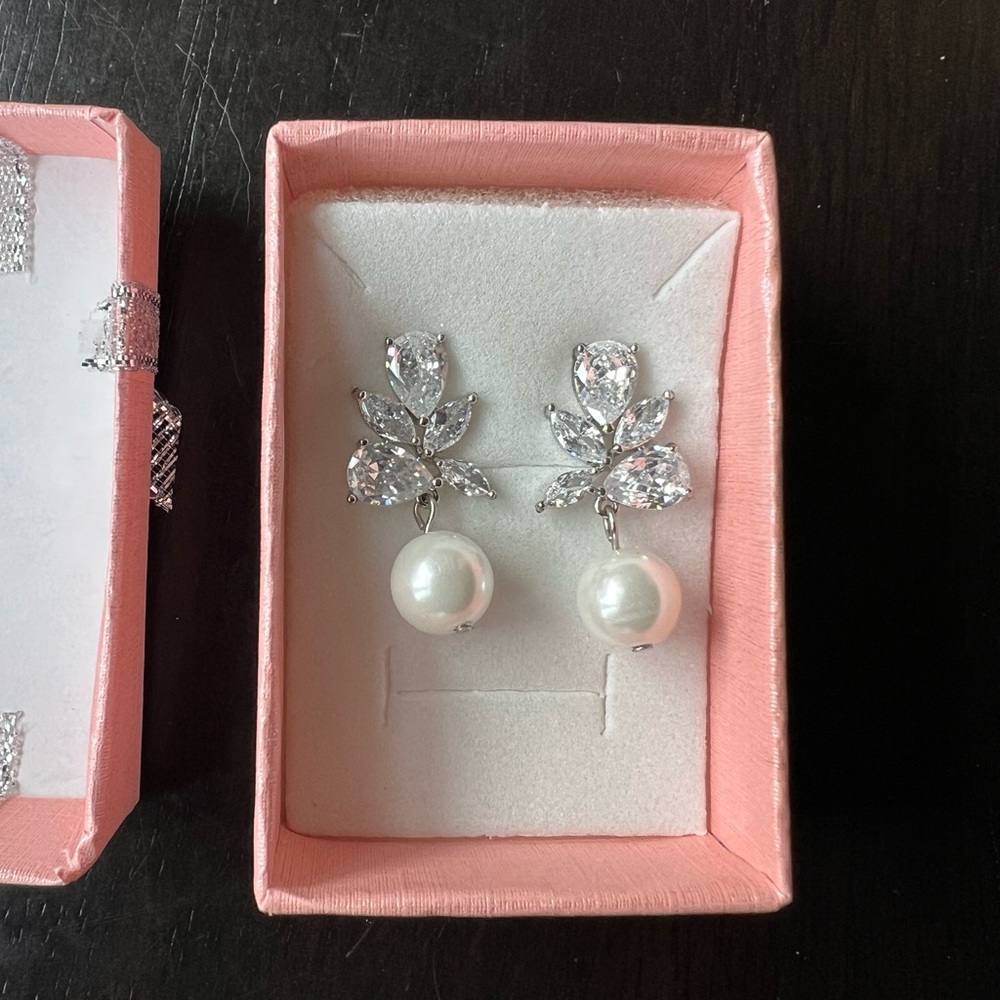Pearl Drop Bridal Earrings
